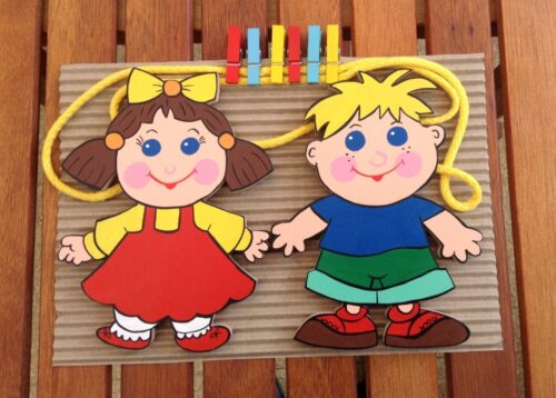 PROVÁZKOVÁ NÁSTĚNKA-DĚTI MALÉ