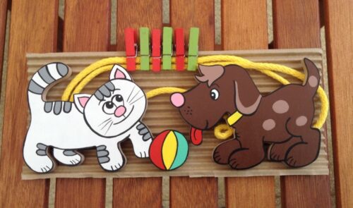 PROVÁZKOVÁ NÁSTĚNKA-PEJSEK-KOČIČKA