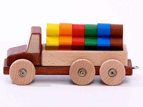 Alternative view of Auto-5-s panáčkama