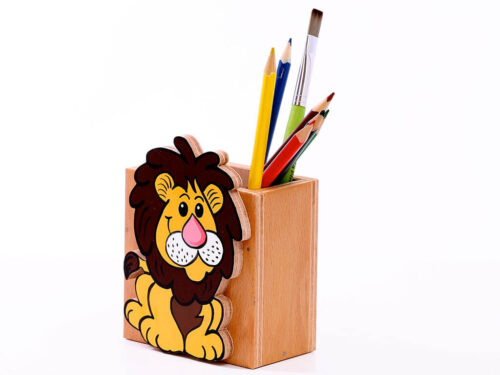 STOJAN NA PASTELKY-LEV